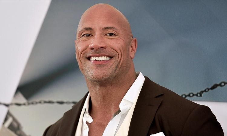 Dwayne Johnson và các sao nam phẫu thuật thẩm mỹ - Ảnh 3.