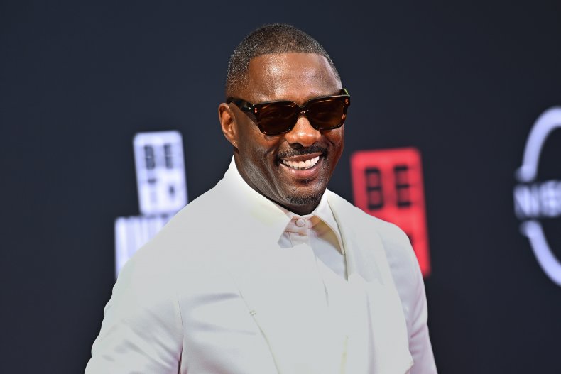 Idris Elba vẫn được cân nhắc cho vai điệp viên 007 - Ảnh 1.